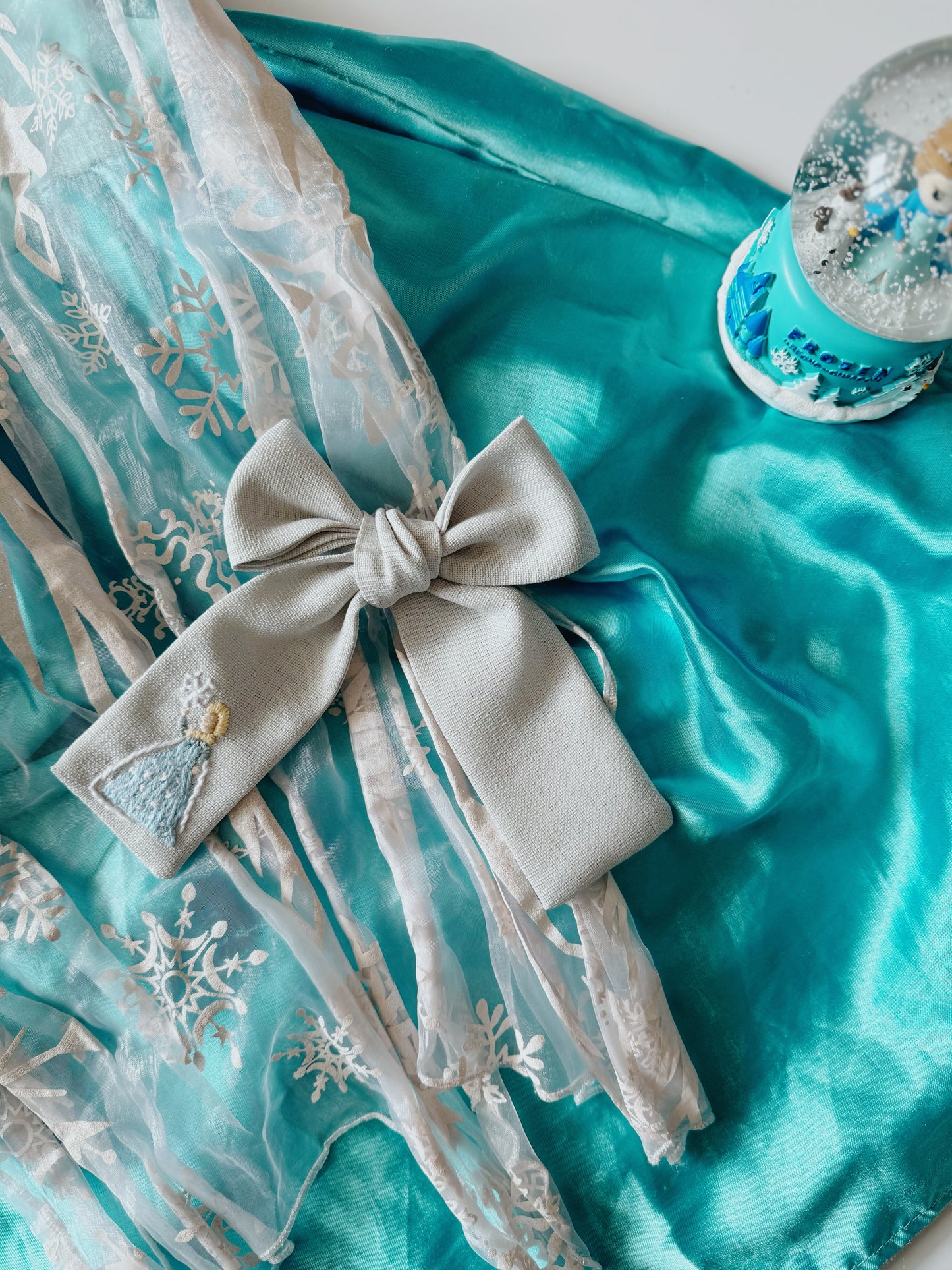 Elsa Hair Bow