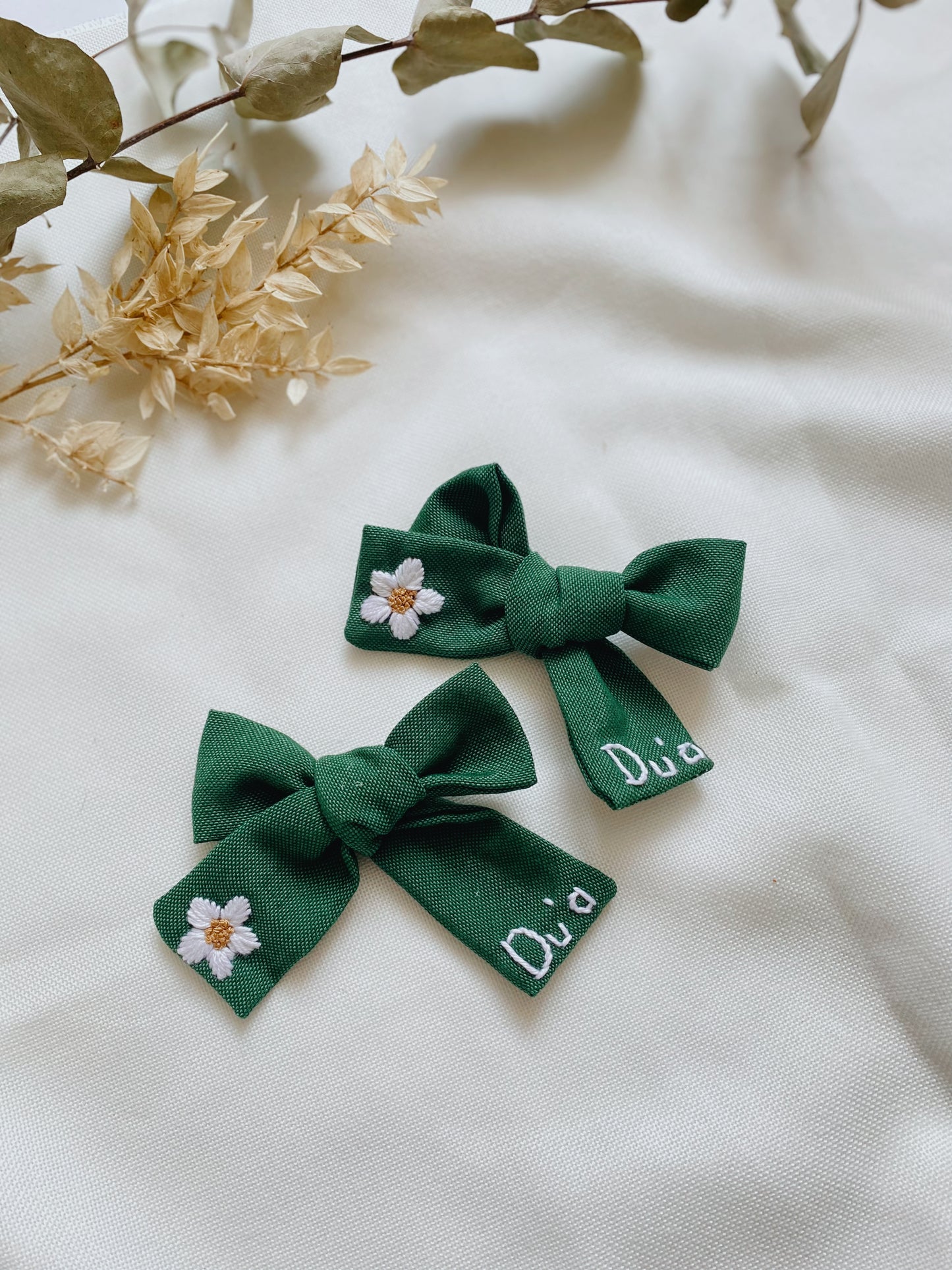 Monogrammed Pigtail Bow Set