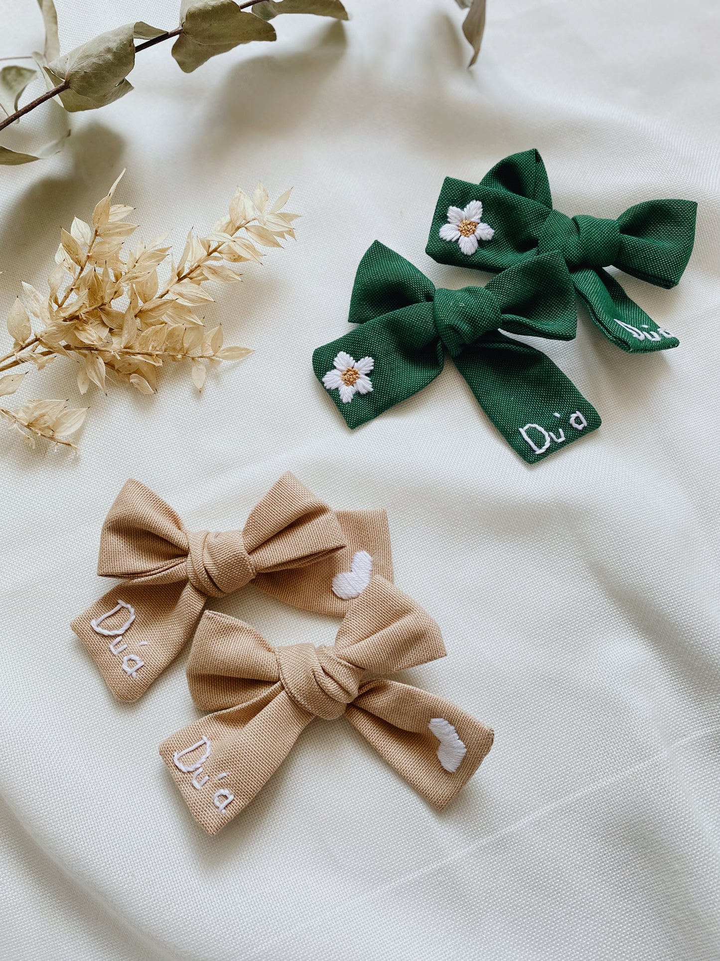 Monogrammed Pigtail Bow Set